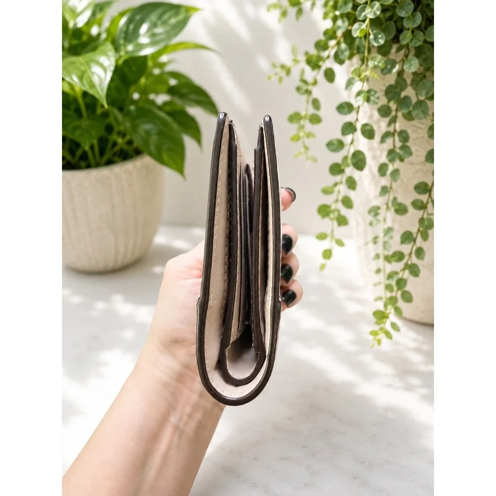 W283 Kate Spade Grove Street trifold wallet